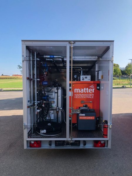 Mobile Warmwasserheizzentrale_groß